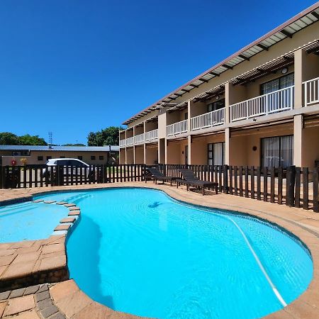 Hippo Lodge Apartments Saint Lucia Estuary エクステリア 写真