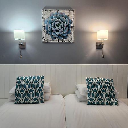 Hippo Lodge Apartments Saint Lucia Estuary エクステリア 写真