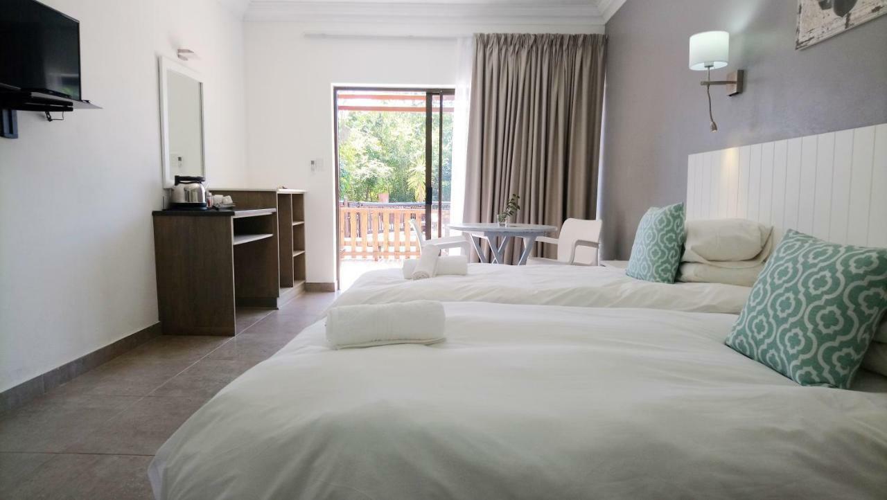 Hippo Lodge Apartments Saint Lucia Estuary エクステリア 写真