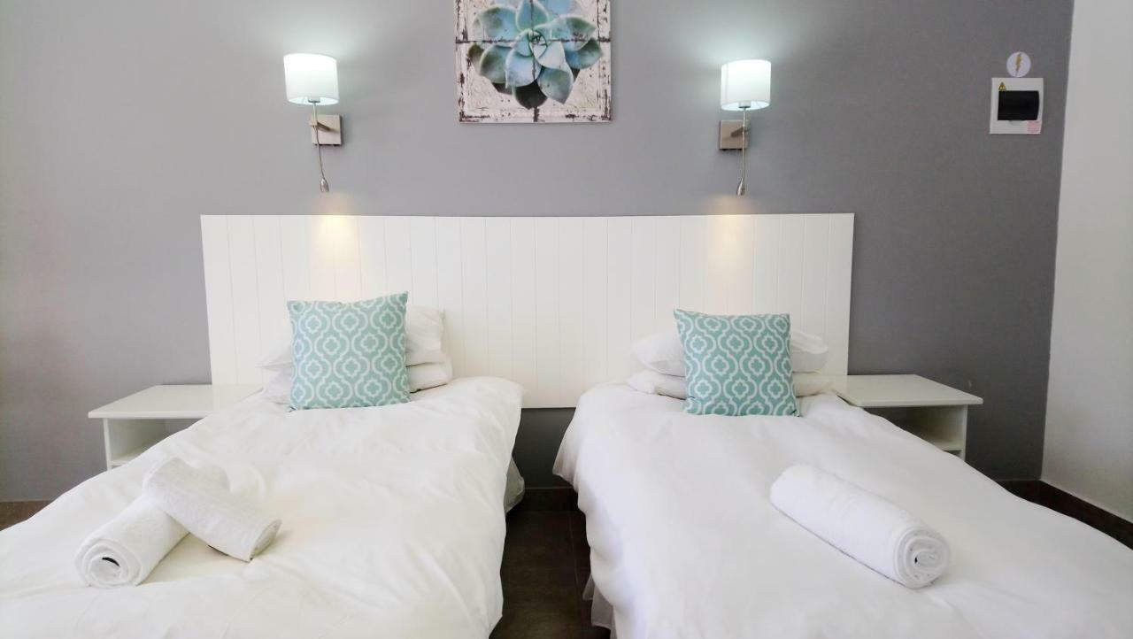 Hippo Lodge Apartments Saint Lucia Estuary エクステリア 写真